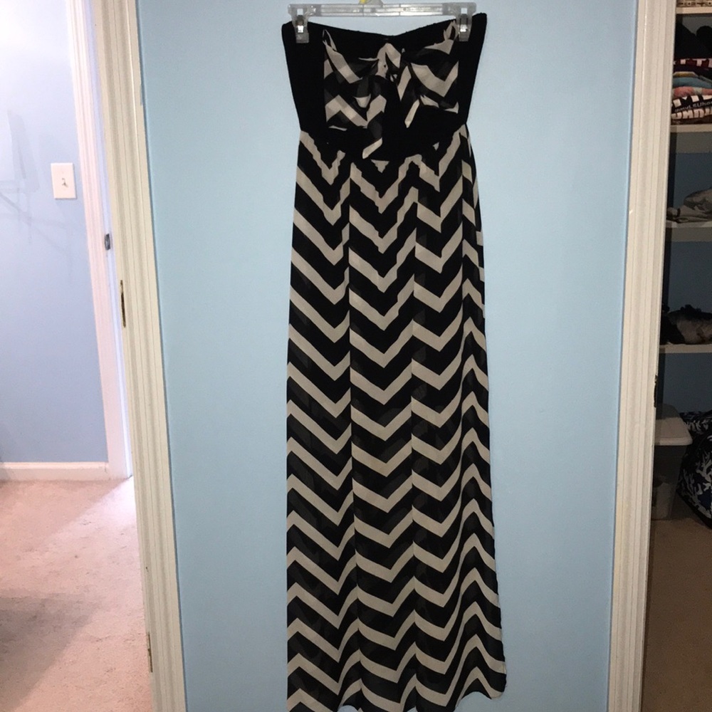 Maxi Crece Chevron dress